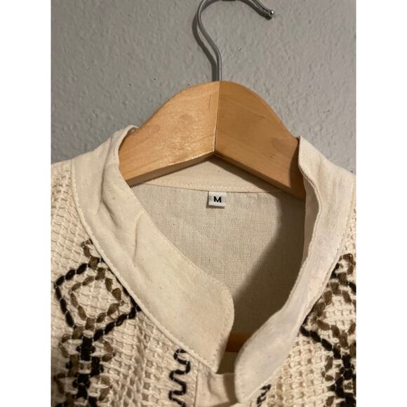 Womens Top Medium Cream Linen Blend Embroidered Button Up Pockets Lagenlook Boho - Picture 2 of 6